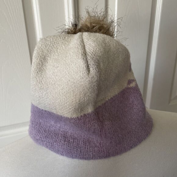 Christian Siriano Womens Beanie Hat Faux Fur Colorblock Snowflake Winter Snow - Picture 4 of 6